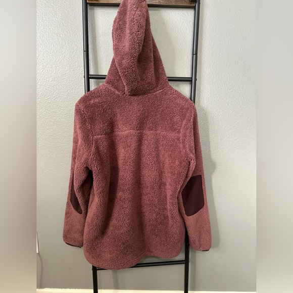 The North Face Women's Campshire Pullover Hoodie 2.0. Large. - Picture 12 of 16
